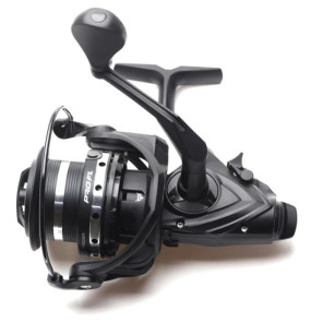 FL Mulinetă Feeder/Crap Pro Virus Feeder Baitrunner 6500